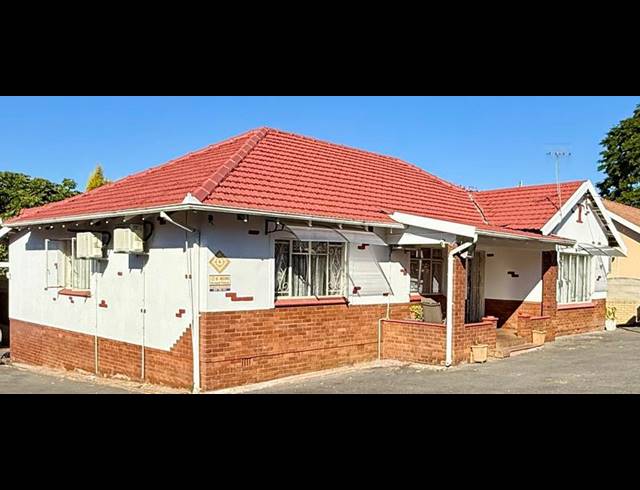 4 BEDROOM HOUSE FOR SALE IN PELHAM